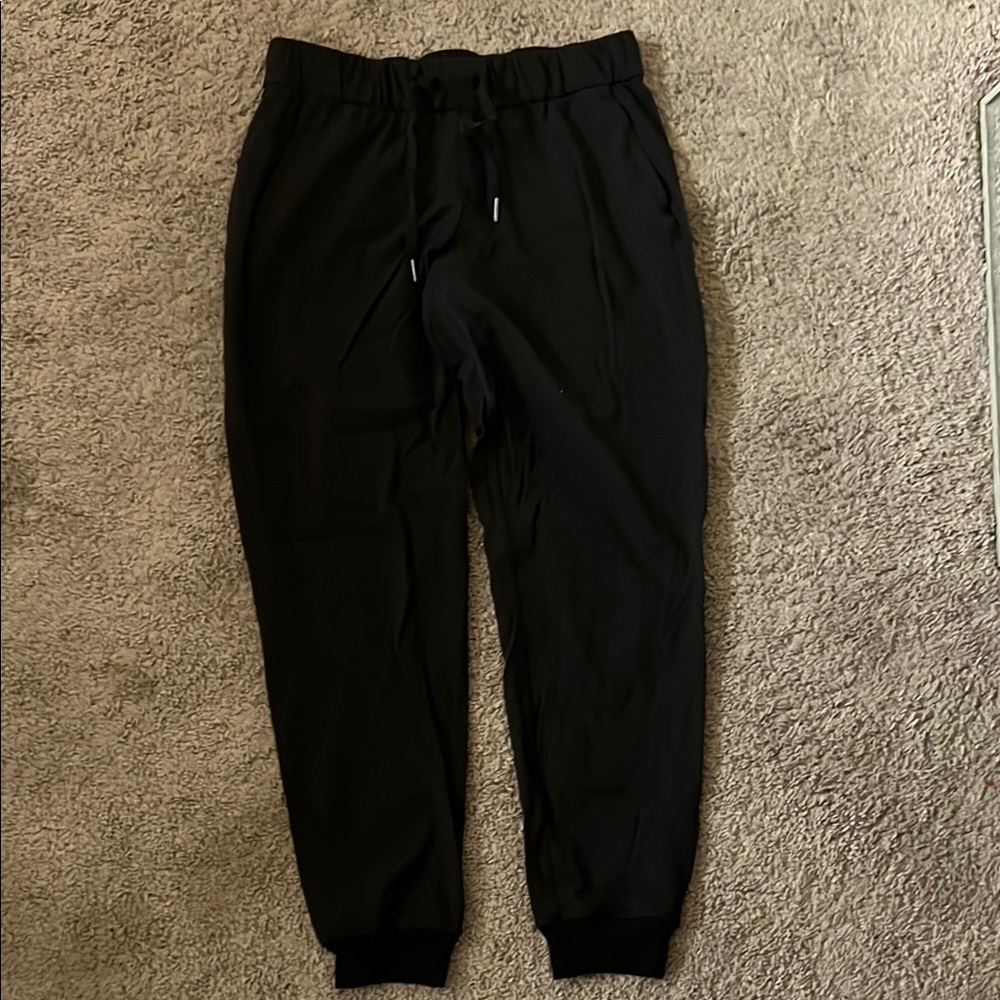 lululemon athletics joggers
